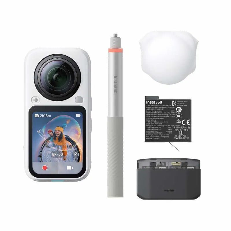 Insta360 X6